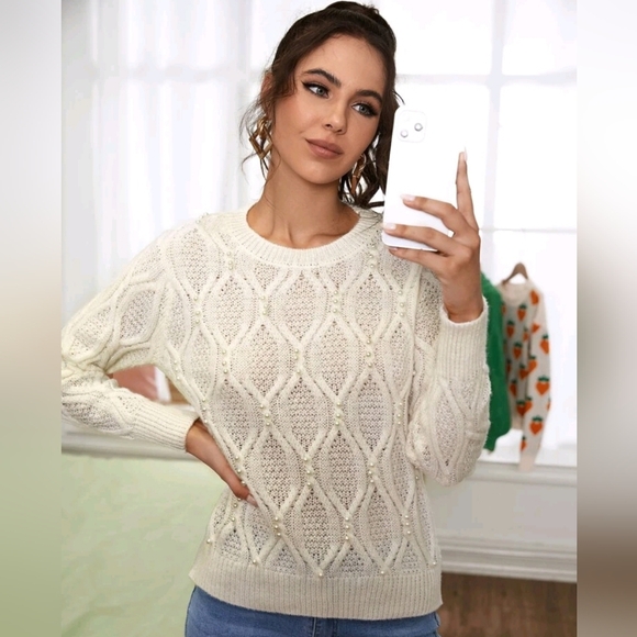 Solid Pearl Cable Knit Crewneck Sweater - Picture 13 of 14